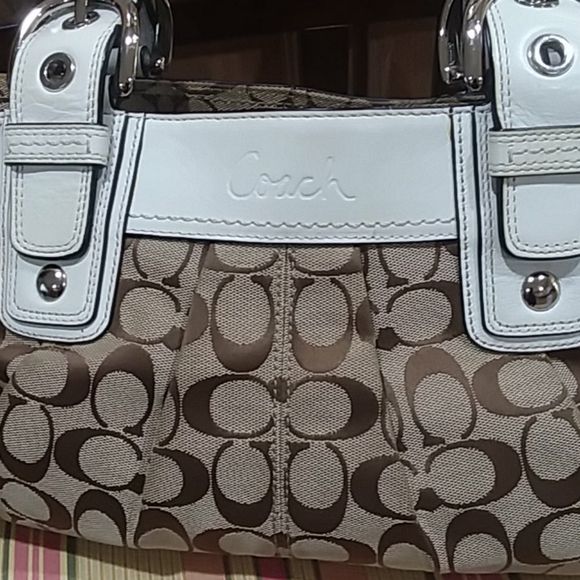🔥DEAL🔥 Statement Coach Satchel - Picture 3 of 12